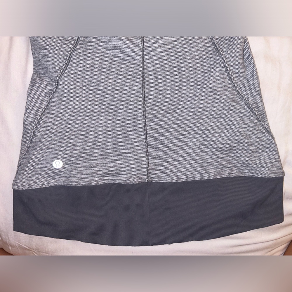Lululemon running pullover zip pocket - Picture 5 of 10